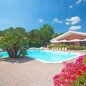 Camping Village Il Gineprino, Marina Di Bibbona